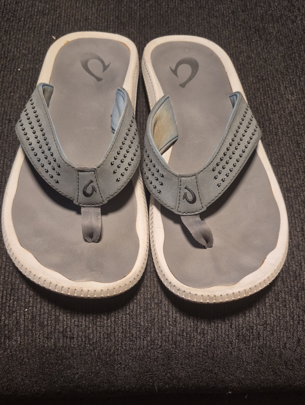 OluKai Gray and White Men's Flip-Flop Sandals